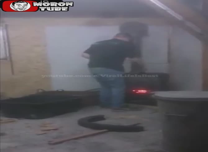 Video :Fill a wood stove with a spray can